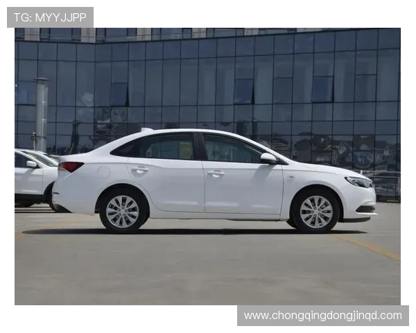 11.99万起售，终于搭载了4缸销量攀升，实拍英朗